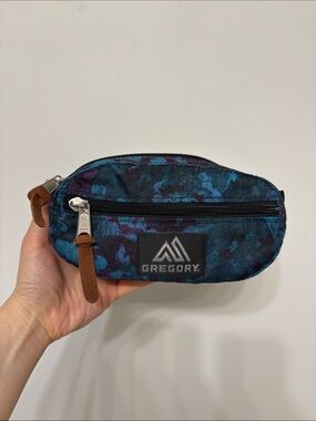 Gregory blue floral limited edition pouch preloved
